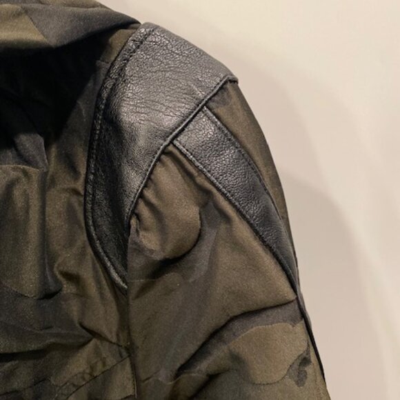 Blanc Noir Camo-Print Hooded Anorak Jacket - Picture 8 of 14